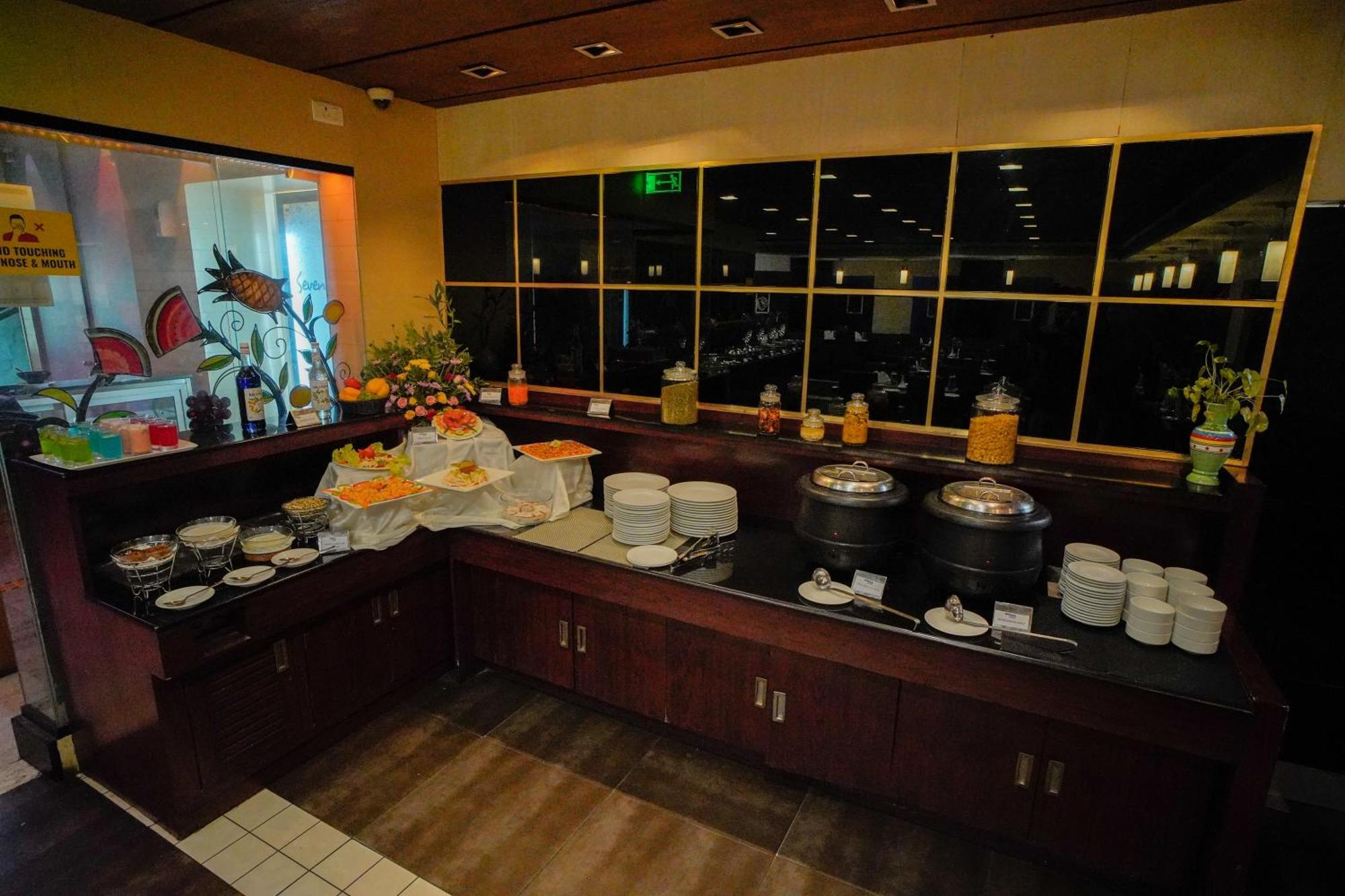 オリーヴ エヴァ ホテル Kochi エクステリア 写真
